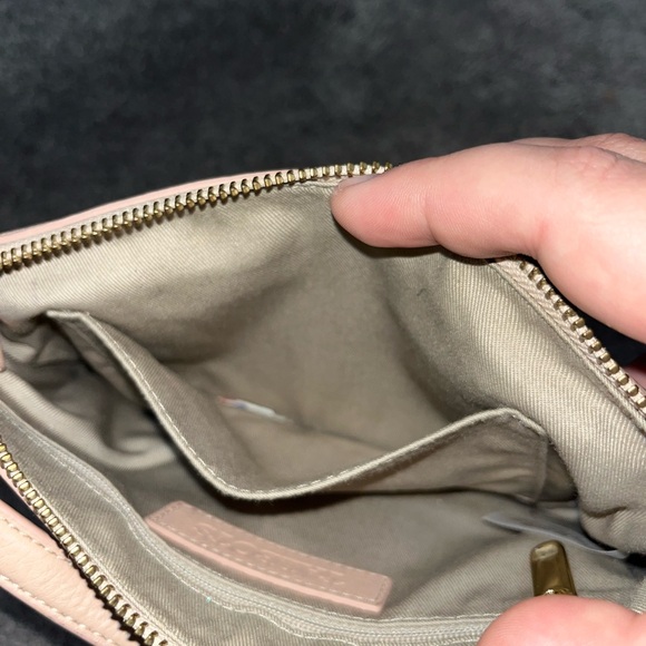 Cream Shoulder Bag with Smooth Leather Material and Compact Size - Picture 7 of 8